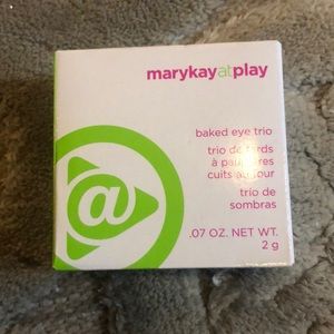 MARY KAY baked eye trio